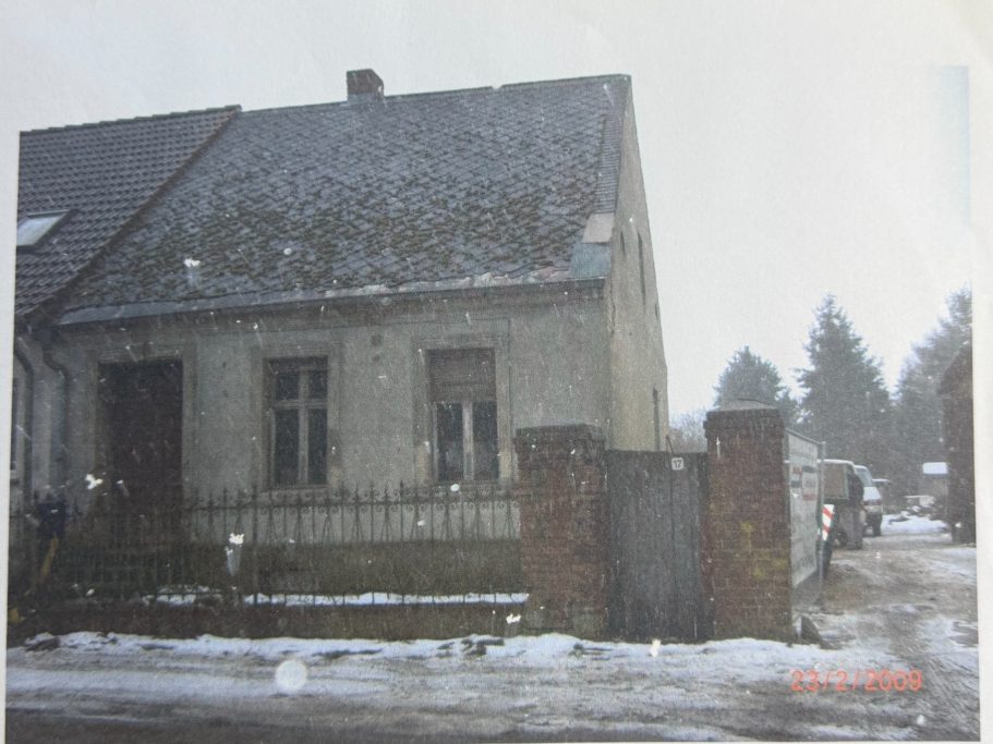 Alt Zepernick 17 Remise vor Sanierung 2009